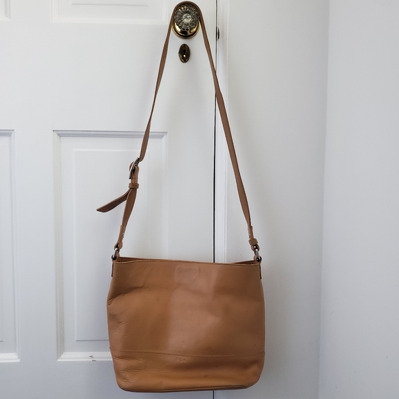 SHINOLA Detroit Relaxed Small Leather Hobo Bag - Picture 1 of 16